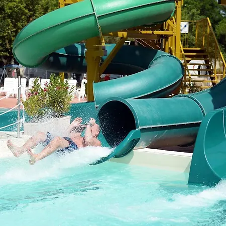 Campeggio Casa Mobile - E Mare